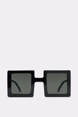REALLY LIKE THAT SUNGLASSES