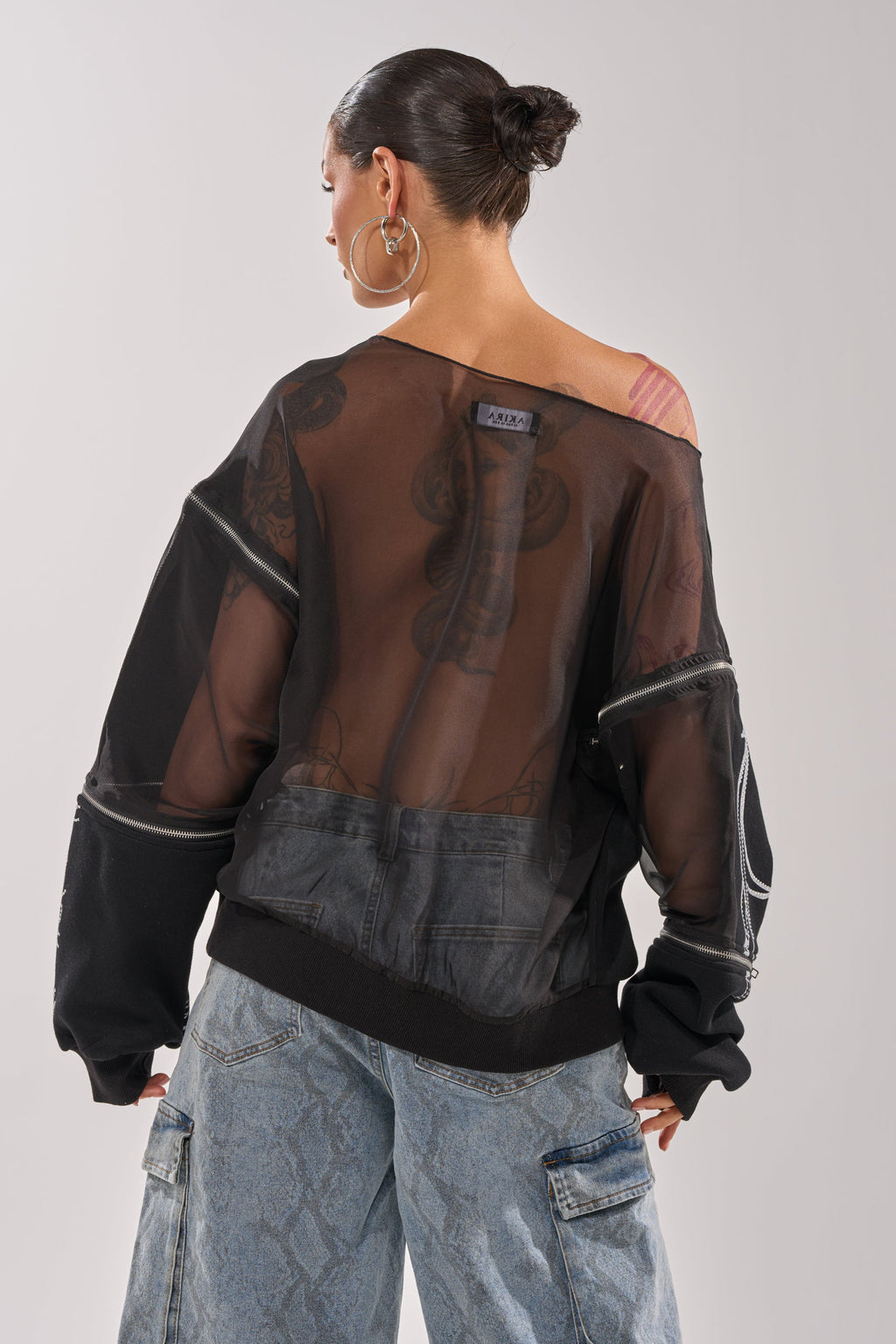 DEEP THOUGHTS OVERSIZED GRAPHIC SWEATSHIRT