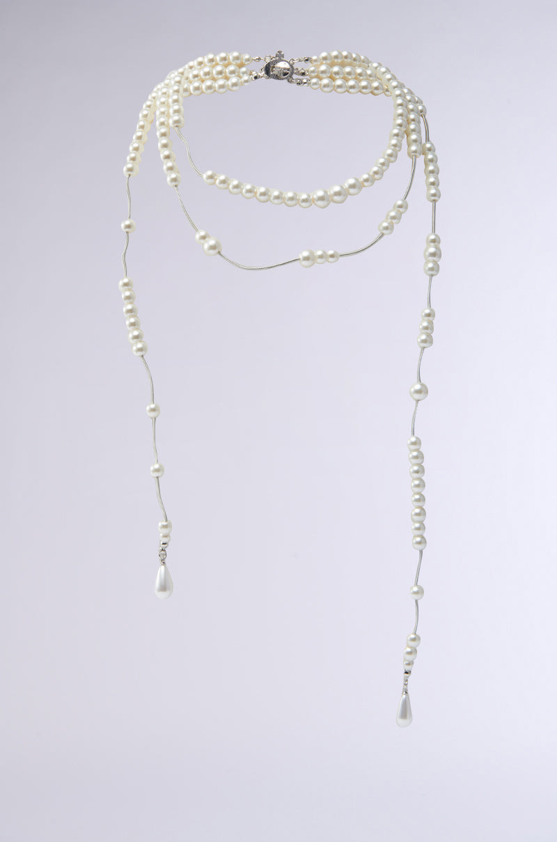 DRIPPIN PEARLZ NECKLACE