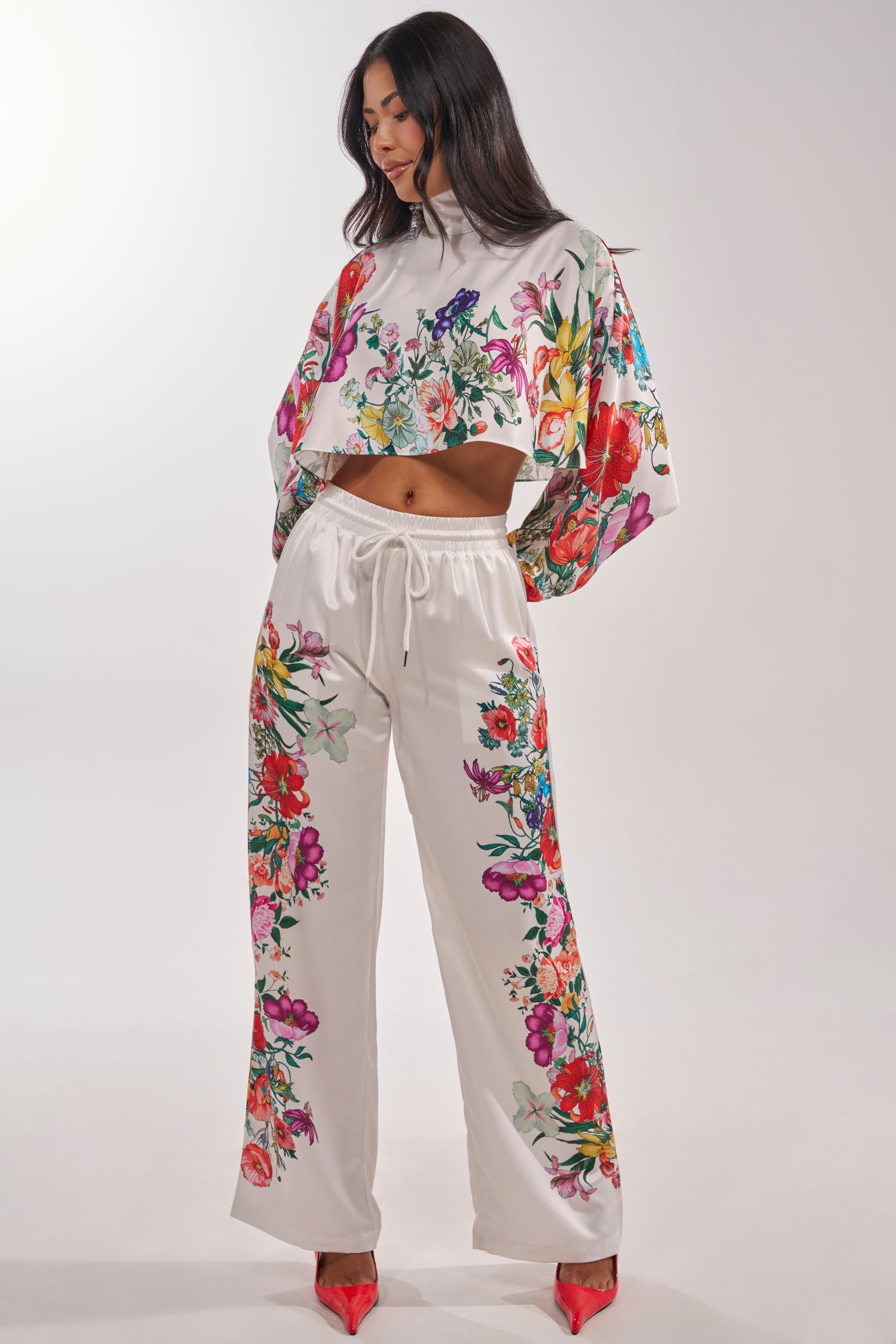 FULL BLOOM SATIN MOCK NECK BLOUSE IN WHITE