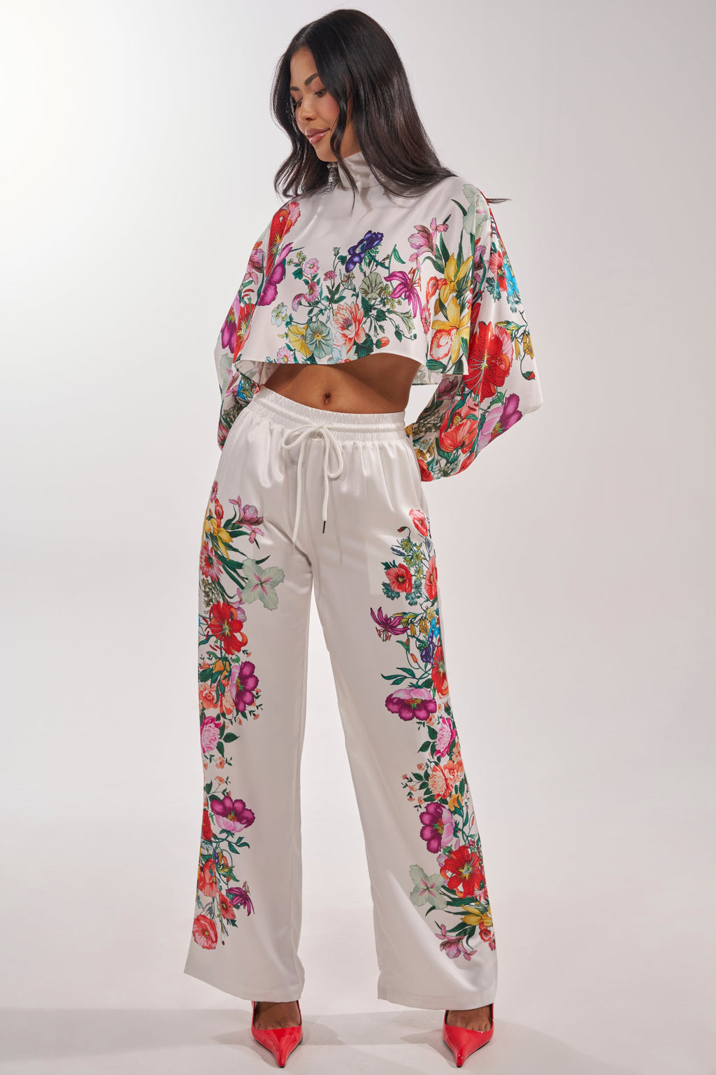 FULL BLOOM SATIN MOCK NECK BLOUSE IN WHITE