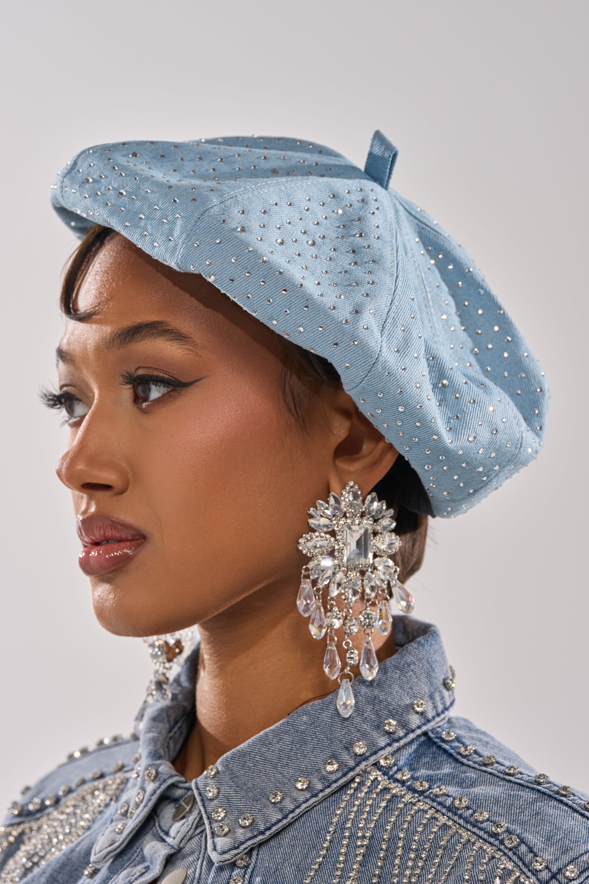 SEE ME COMING BLING BERET